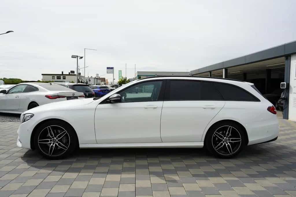 Mercedes-Benz E 200 T*2.Hand*AMG Night Paket*Kamera*MBUX*SHZ* 12/2017-photo-7