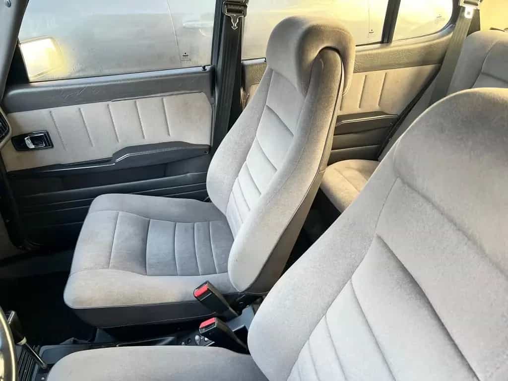 Saab 900 900 07/1988-photo-9