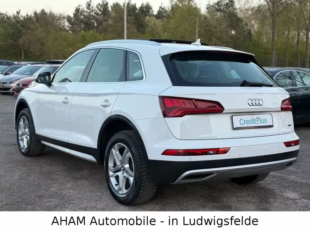 Audi Q5 35 TDI quattro design|PANO|AMBIENTE|LEDER|SZH 01/2020-photo-2