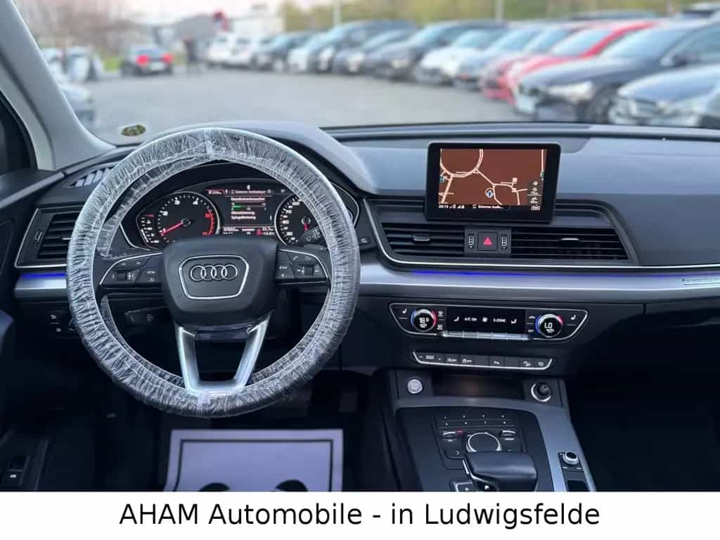 Audi Q5 35 TDI quattro design|PANO|AMBIENTE|LEDER|SZH 01/2020-photo-28