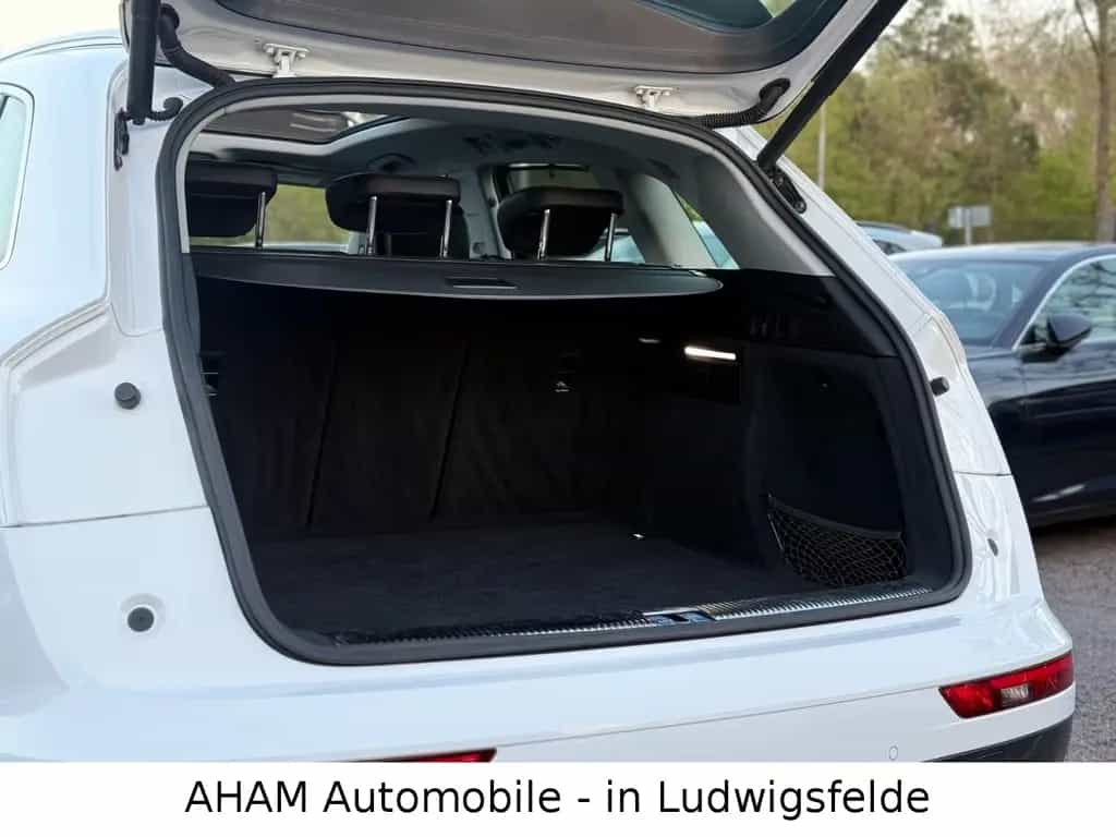 Audi Q5 35 TDI quattro design|PANO|AMBIENTE|LEDER|SZH 01/2020-photo-5