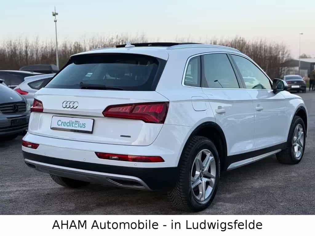 Audi Q5 35 TDI quattro design|PANO|AMBIENTE|LEDER|SZH 01/2020-photo-7