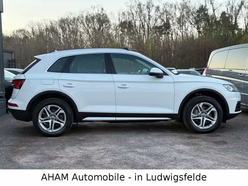 Audi Q5 35 TDI quattro design|PANO|AMBIENTE|LEDER|SZH 01/2020-photo-8