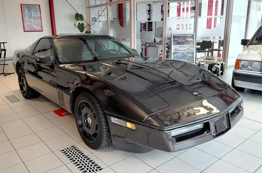 Corvette C4 Targa mit H Kennzeichen 05/1990-photo-1