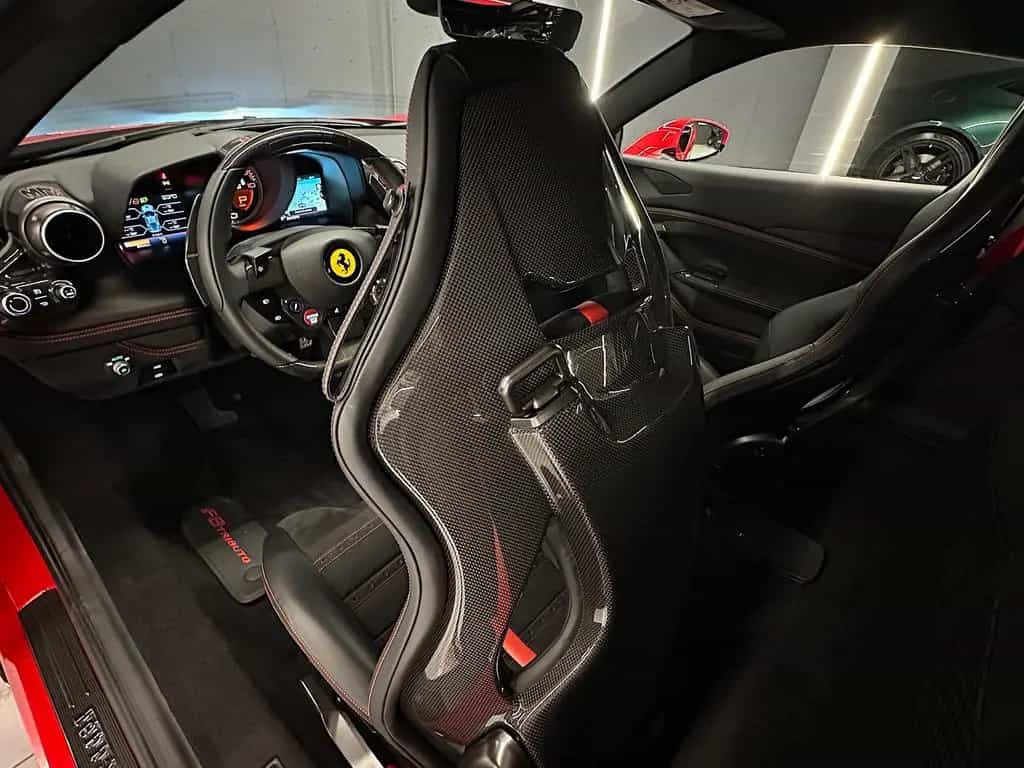 Ferrari F8 Tributo "Only 4.000 Km" FULL CARBON !!! 03/2023-photo-16