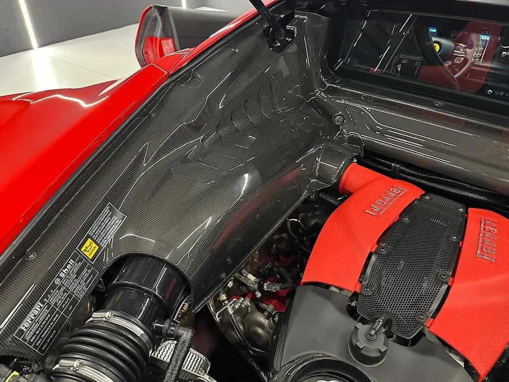 Ferrari F8 Tributo "Only 4.000 Km" FULL CARBON !!! 03/2023-photo-32