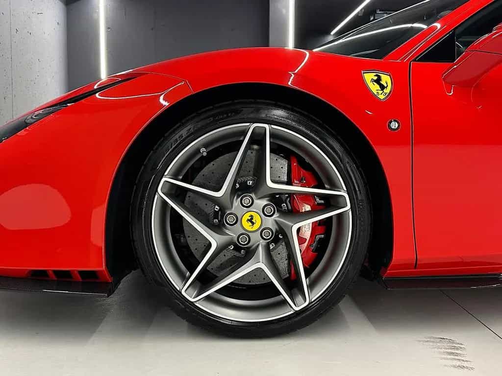 Ferrari F8 Tributo "Only 4.000 Km" FULL CARBON !!! 03/2023-photo-6