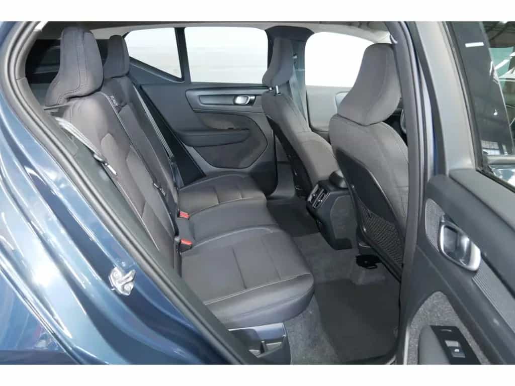 Volvo XC40 Momentum Pro 2WD T3 LED+Navi+Kamera+PDC+18' 09/2021-photo-12