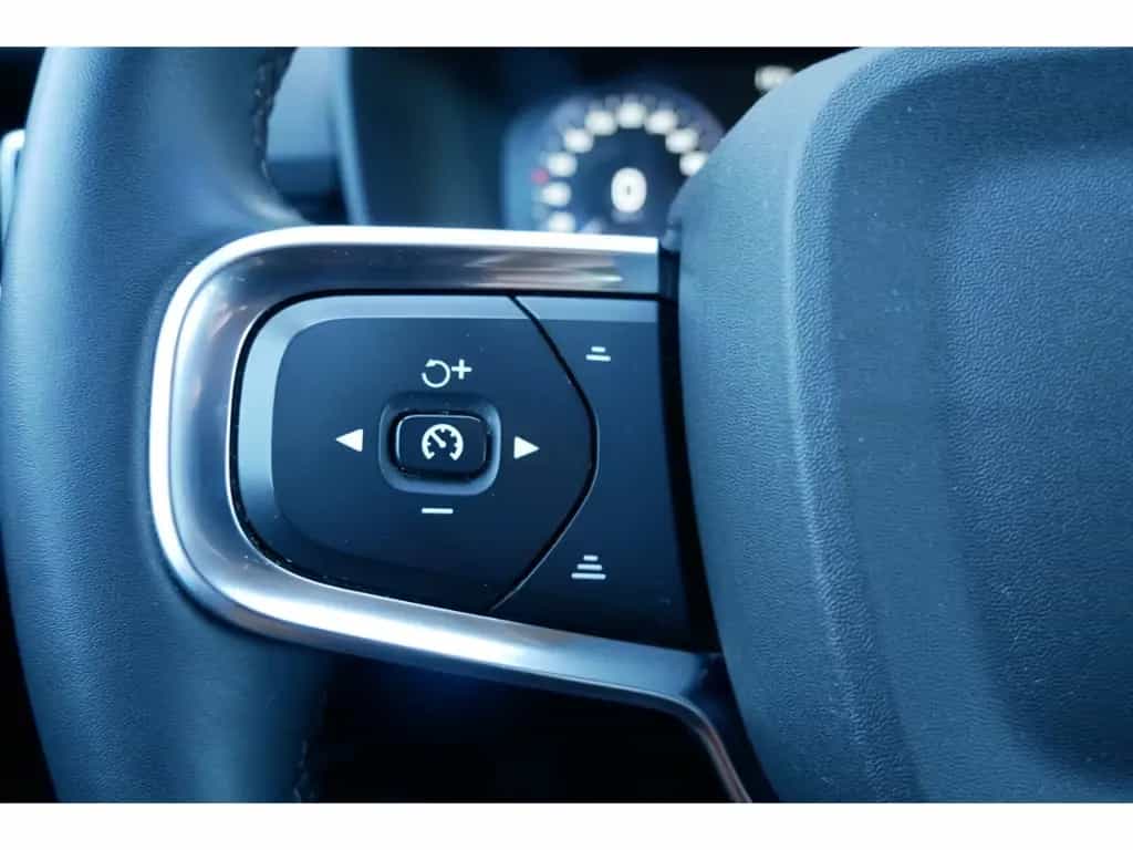 Volvo XC40 Momentum Pro 2WD T3 LED+Navi+Kamera+PDC+18' 09/2021-photo-18