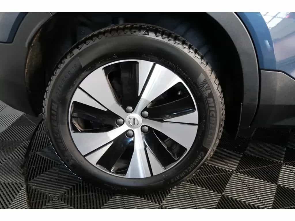 Volvo XC40 Momentum Pro 2WD T3 LED+Navi+Kamera+PDC+18' 09/2021-photo-22