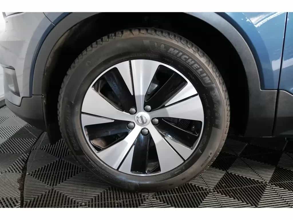 Volvo XC40 Momentum Pro 2WD T3 LED+Navi+Kamera+PDC+18' 09/2021-photo-23