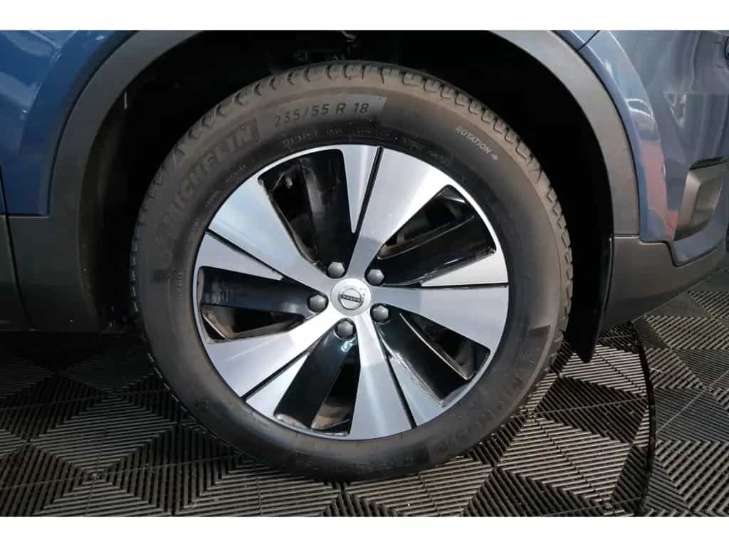 Volvo XC40 Momentum Pro 2WD T3 LED+Navi+Kamera+PDC+18' 09/2021-photo-24