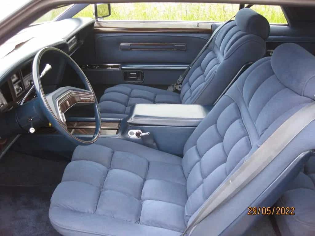 Lincoln Continental 09/1979-photo-10