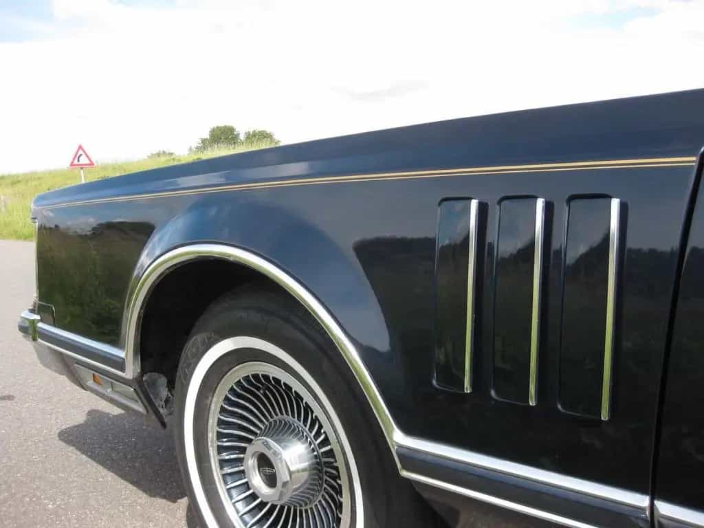 Lincoln Continental 09/1979-photo-8