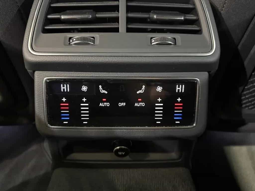 Audi A6 quattro Kamera*Headup*Pano*Virtual*ACC*DAB 08/2021-photo-19