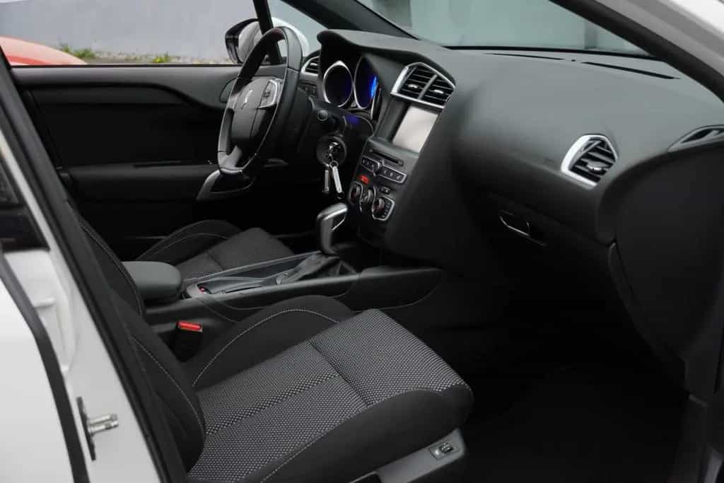 DS Automobiles DS4 Automatik *SHZ* *LED* *AHK* TEMP* 04/2016-photo-15