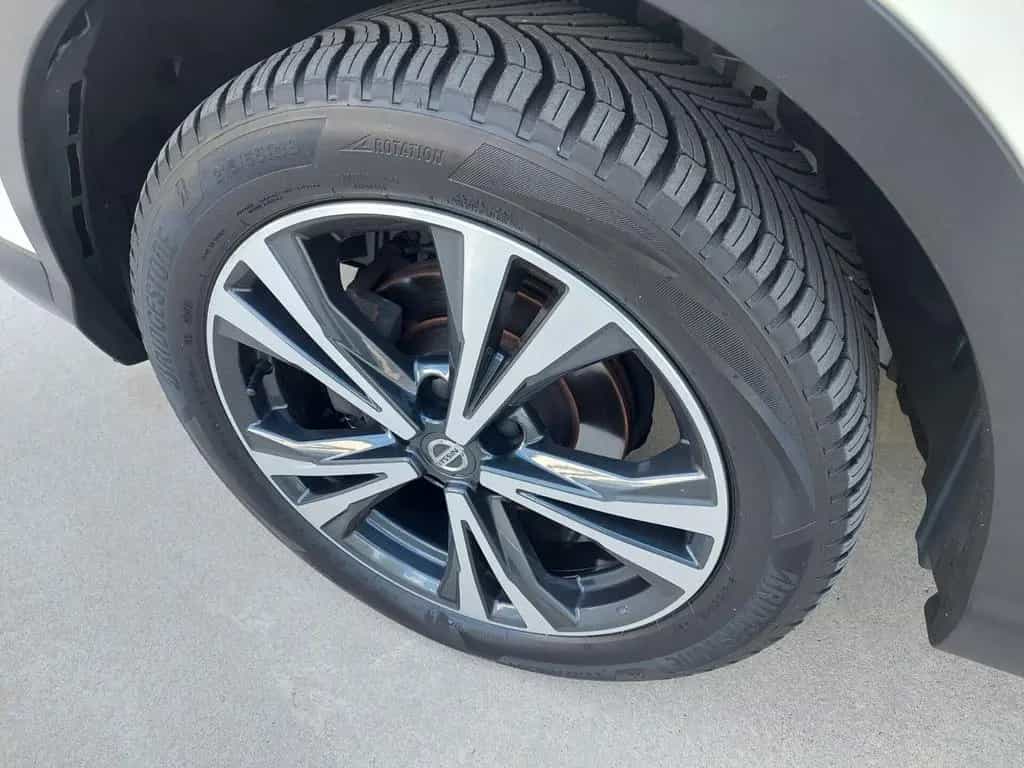 Nissan Qashqai 1.6 dCi 131CV STRA FULL NUOVISSIM 02/2018-photo-11