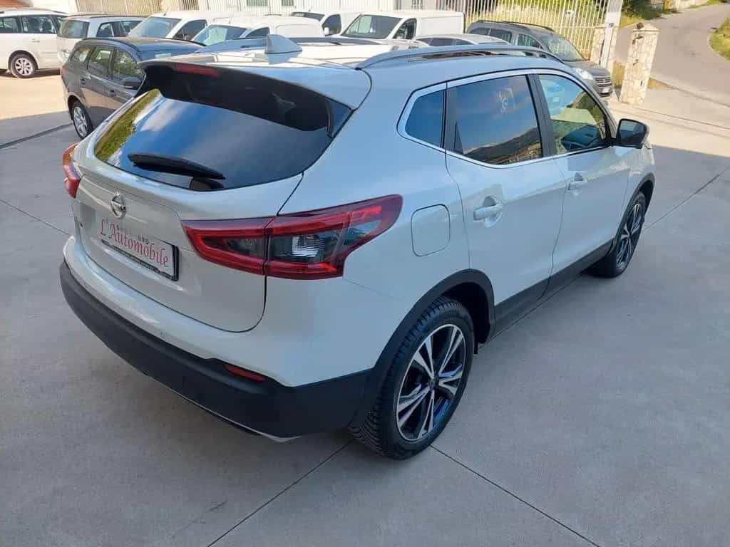 Nissan Qashqai 1.6 dCi 131CV STRA FULL NUOVISSIM 02/2018-photo-3