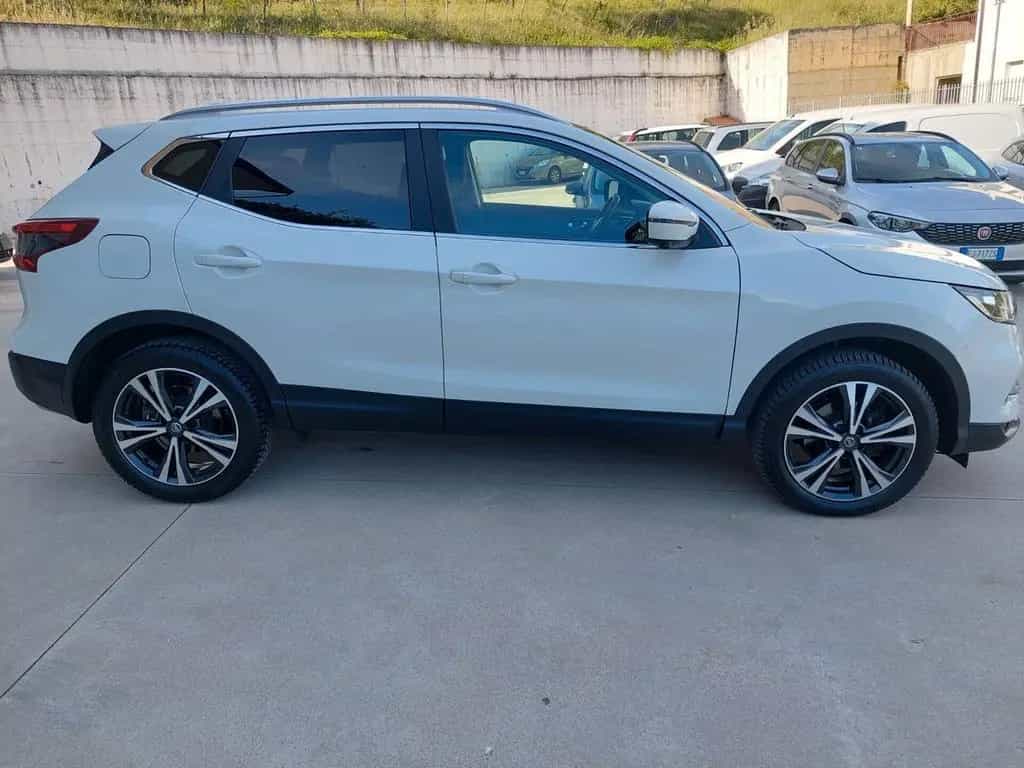 Nissan Qashqai 1.6 dCi 131CV STRA FULL NUOVISSIM 02/2018-photo-8