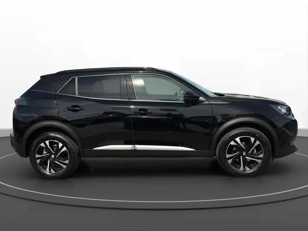 Peugeot 2008 Allure Pack PT130 EAT8 Kamera PDC SHZ CarPl 04/2023-photo-3