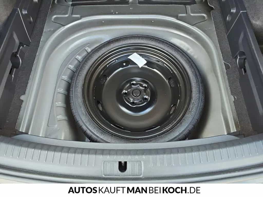 Cupra Leon Sportstourer 1.5 eTSI DSG LED NAVI DAB 03/2025-photo-16