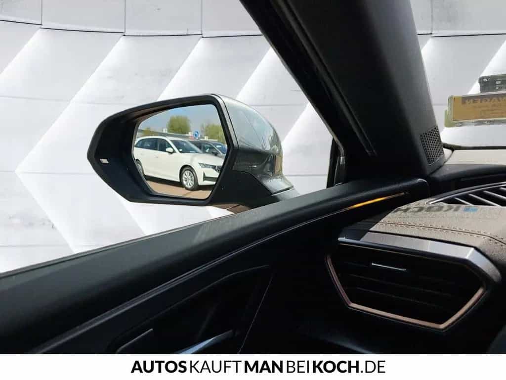 Cupra Leon Sportstourer 1.5 eTSI DSG LED NAVI DAB 03/2025-photo-32