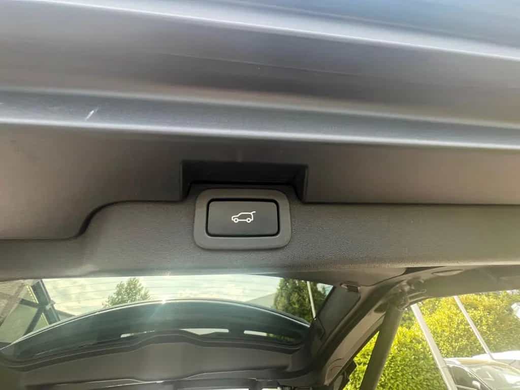 Land Rover Discovery 5 Landmark Edition SDV6*7Sitze 01/2020-photo-16