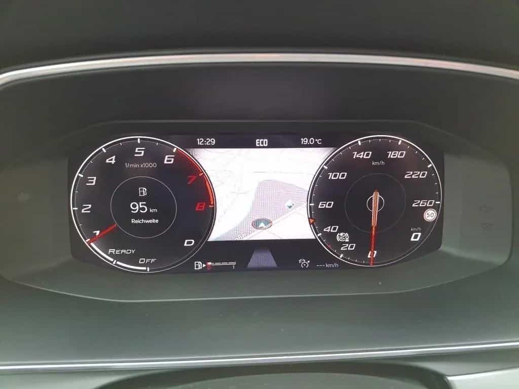 Seat Leon 1.5 eTSI FR PDC SHZ Spurhalteassistent PDC 02/2022-photo-8