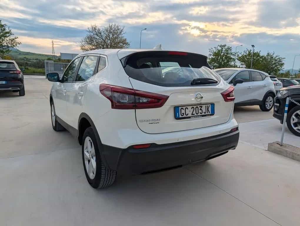 Nissan Qashqai 1.5 dCi 115 CV DCT Business 08/2020-photo-3