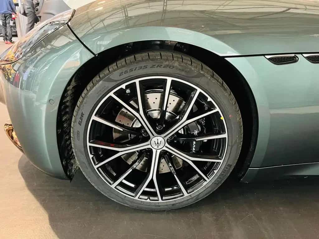 Maserati GranCabrio Verde Giada+HUD+Surround-Kamera+Maserati Köln 05/2026-photo-10