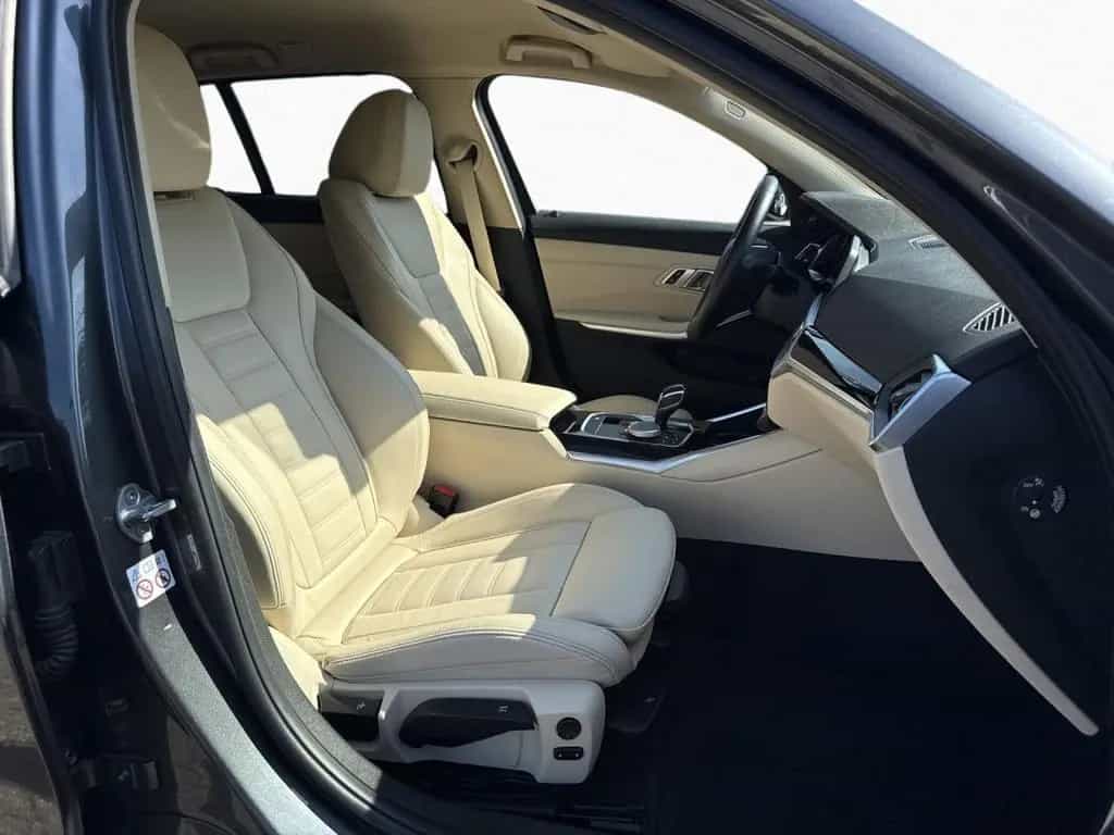 BMW 320 d xDr Tour Luxury Line St&Go StdHz H/K RFK 12/2019-photo-10