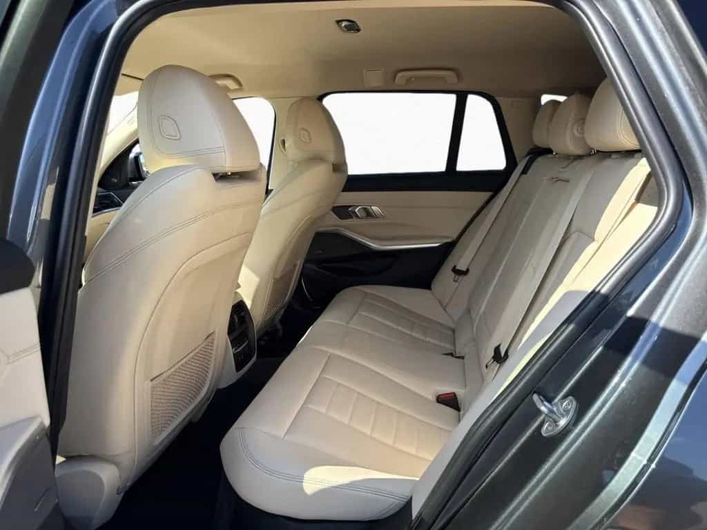 BMW 320 d xDr Tour Luxury Line St&Go StdHz H/K RFK 12/2019-photo-11