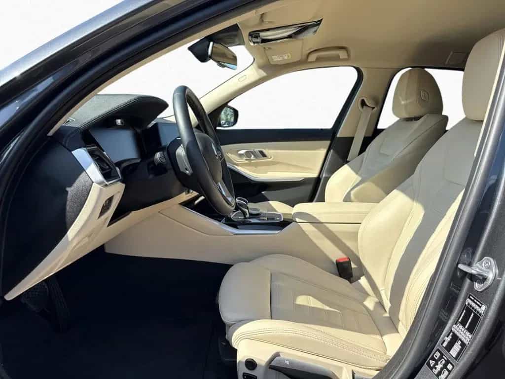 BMW 320 d xDr Tour Luxury Line St&Go StdHz H/K RFK 12/2019-photo-9