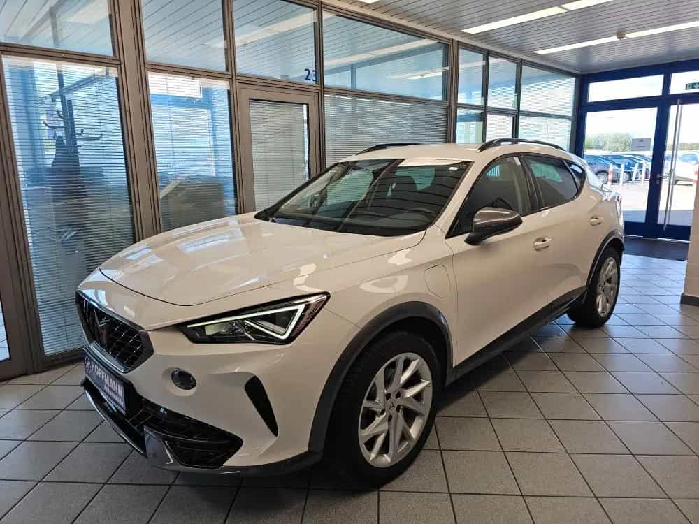 Cupra Formentor Mirror-link,Klimaautomatik,PDC,LED 01/2024-photo-1