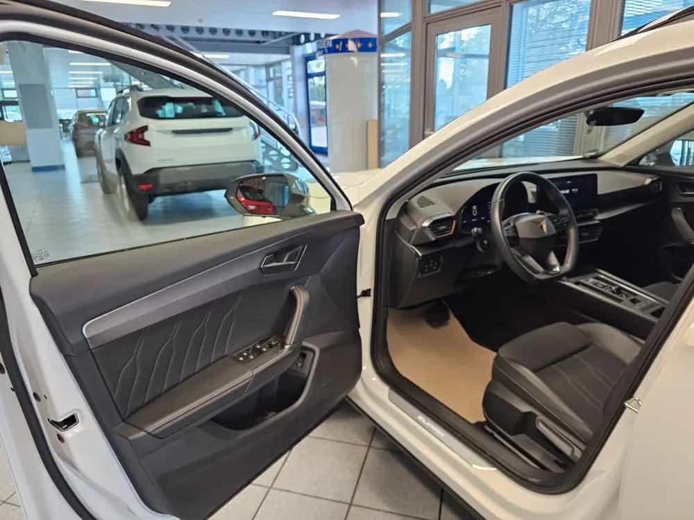 Cupra Formentor Mirror-link,Klimaautomatik,PDC,LED 01/2024-photo-27