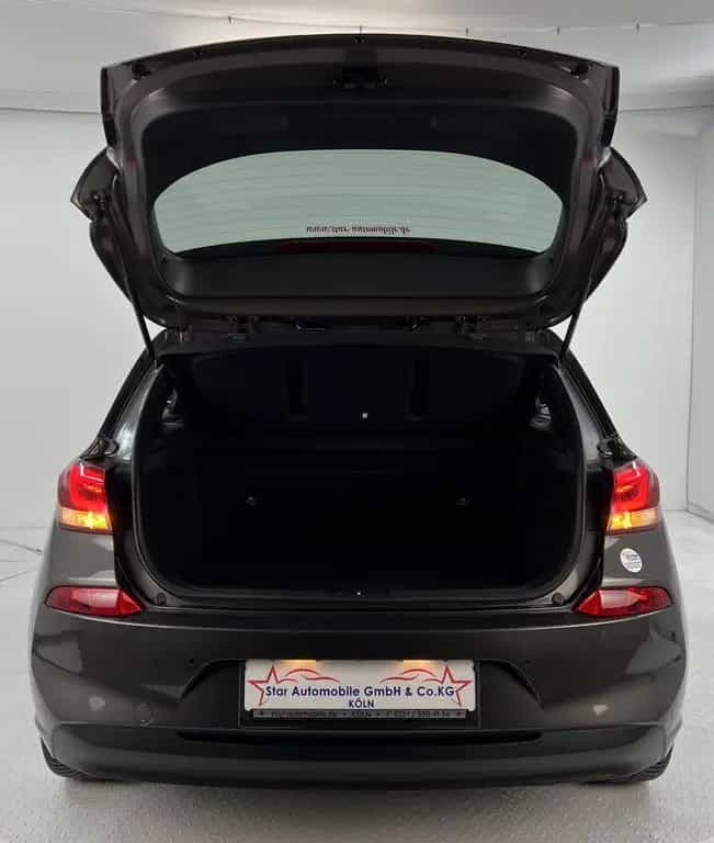 Hyundai i30 Premium 1,4 Ltr. - 103 kW T-GDI-DCT*NAVI*LED 04/2019-photo-11
