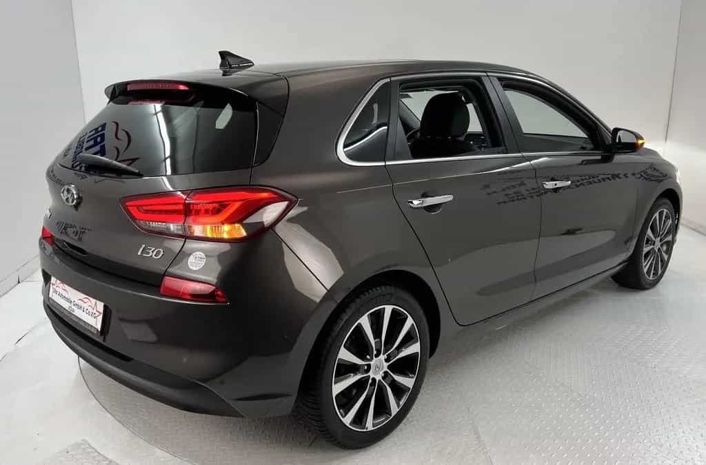 Hyundai i30 Premium 1,4 Ltr. - 103 kW T-GDI-DCT*NAVI*LED 04/2019-photo-5