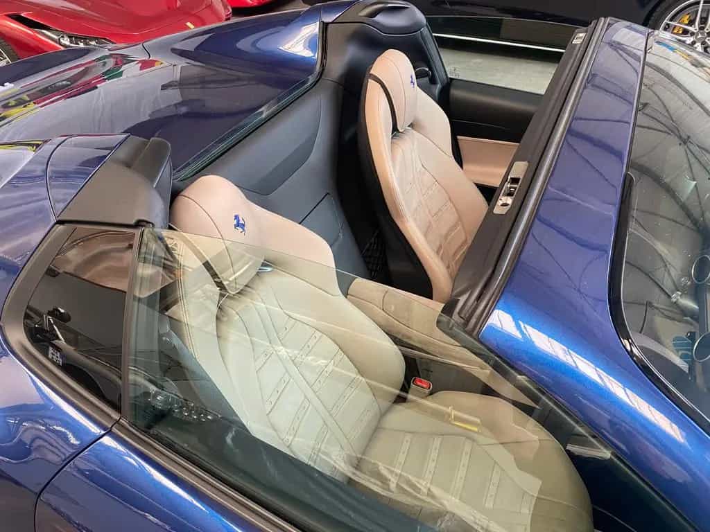 Ferrari 812 GTS*NEU*280 km*BRD*CARBON*LIFT*ADAS*MWST!!! 06/2021-photo-16