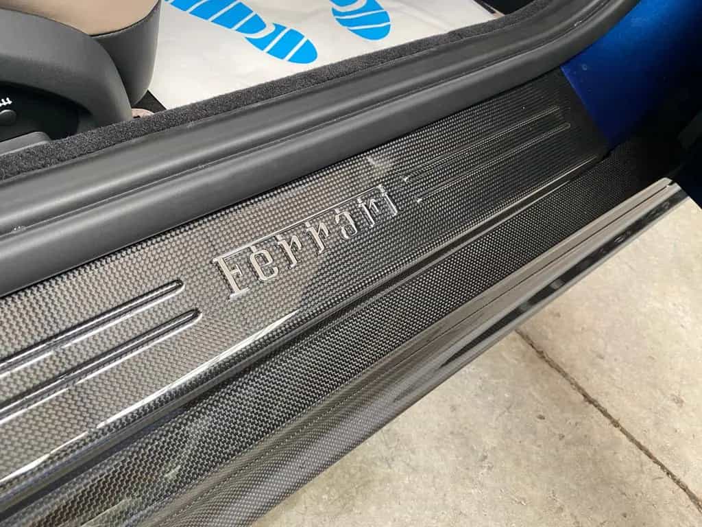 Ferrari 812 GTS*NEU*280 km*BRD*CARBON*LIFT*ADAS*MWST!!! 06/2021-photo-17
