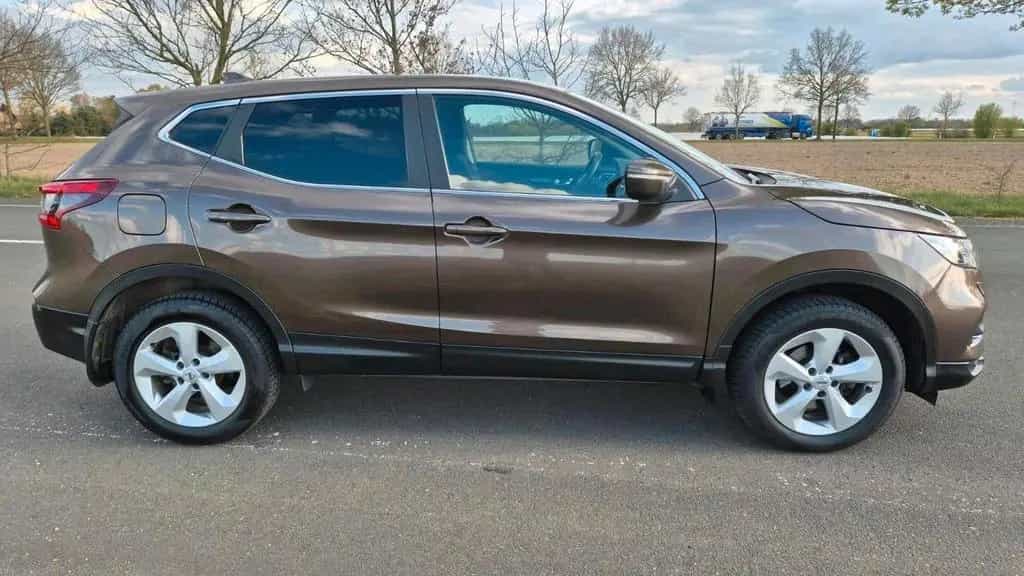 Nissan Qashqai 10/2017-photo-10
