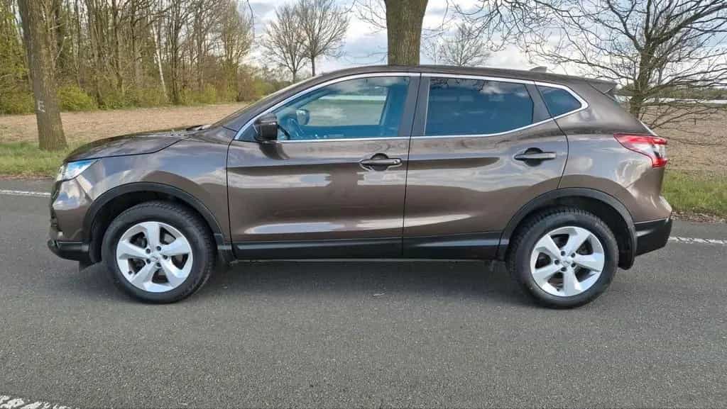 Nissan Qashqai 10/2017-photo-12