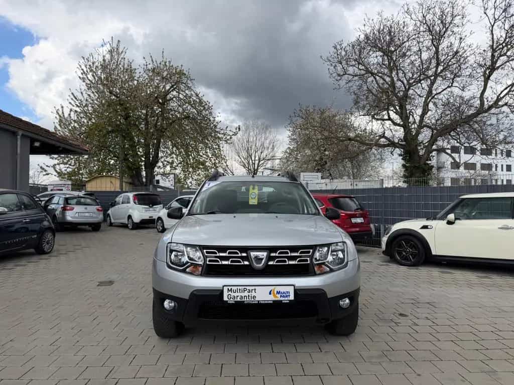 Dacia Duster I Laureate 4x2 GARANTIE-SERVICE & TÜV NEU 12/2016-photo-1
