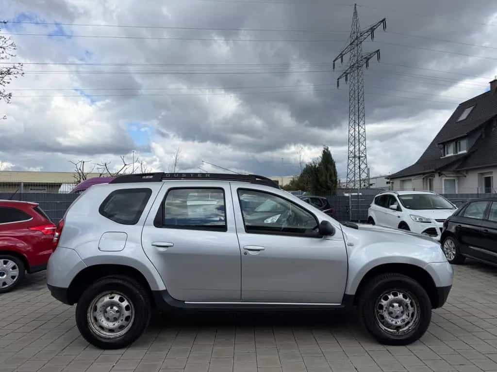 Dacia Duster I Laureate 4x2 GARANTIE-SERVICE & TÜV NEU 12/2016-photo-7