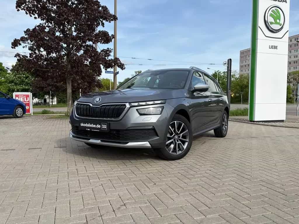 Skoda Kamiq SCOUTLINE 1.5TSI DSG SMARTLINK+ACC+KESSY 09/2023-photo-1