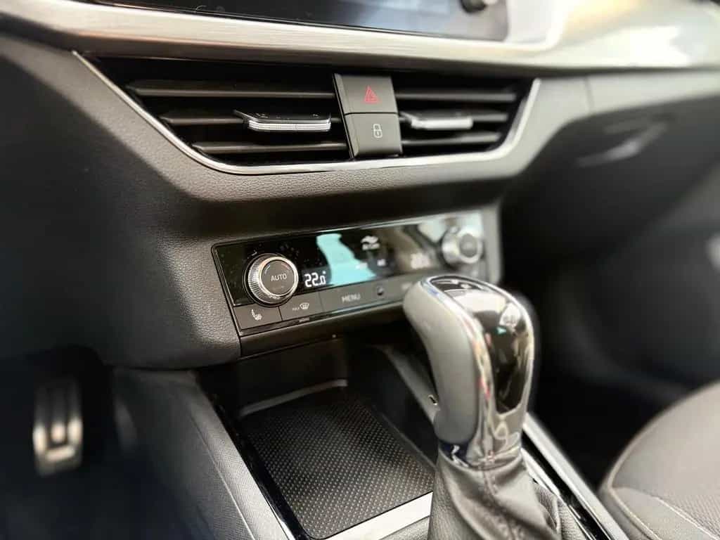 Skoda Kamiq SCOUTLINE 1.5TSI DSG SMARTLINK+ACC+KESSY 09/2023-photo-17