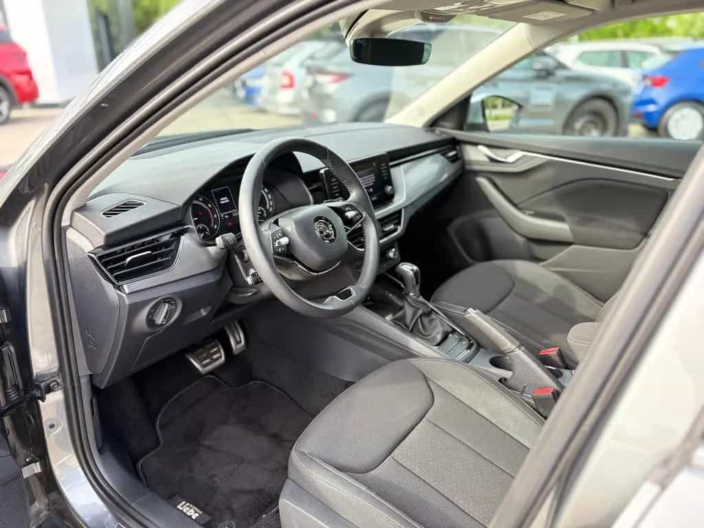 Skoda Kamiq SCOUTLINE 1.5TSI DSG SMARTLINK+ACC+KESSY 09/2023-photo-5