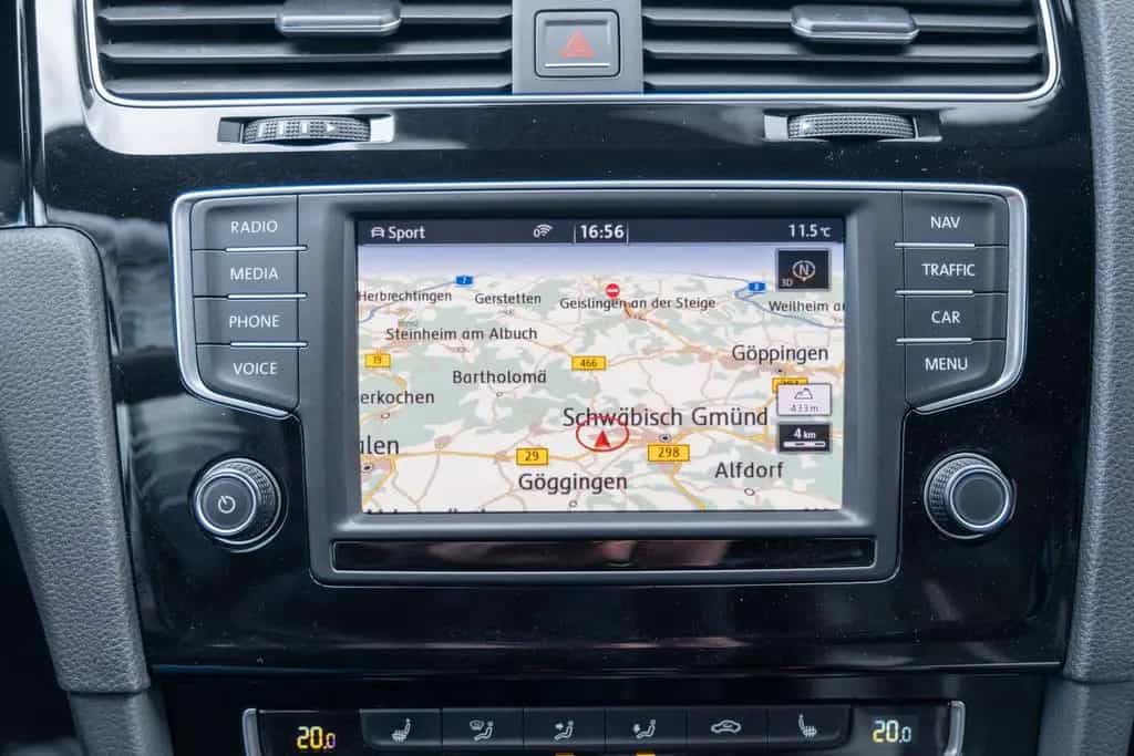 Volkswagen Golf GTI Clubsport *Schalensitze*1.Hand*ACC*DCC 12/2016-photo-12