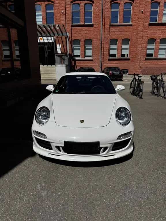 Porsche 997 Carrera GTS Aero Kit gute Historie 05/2011-photo-5