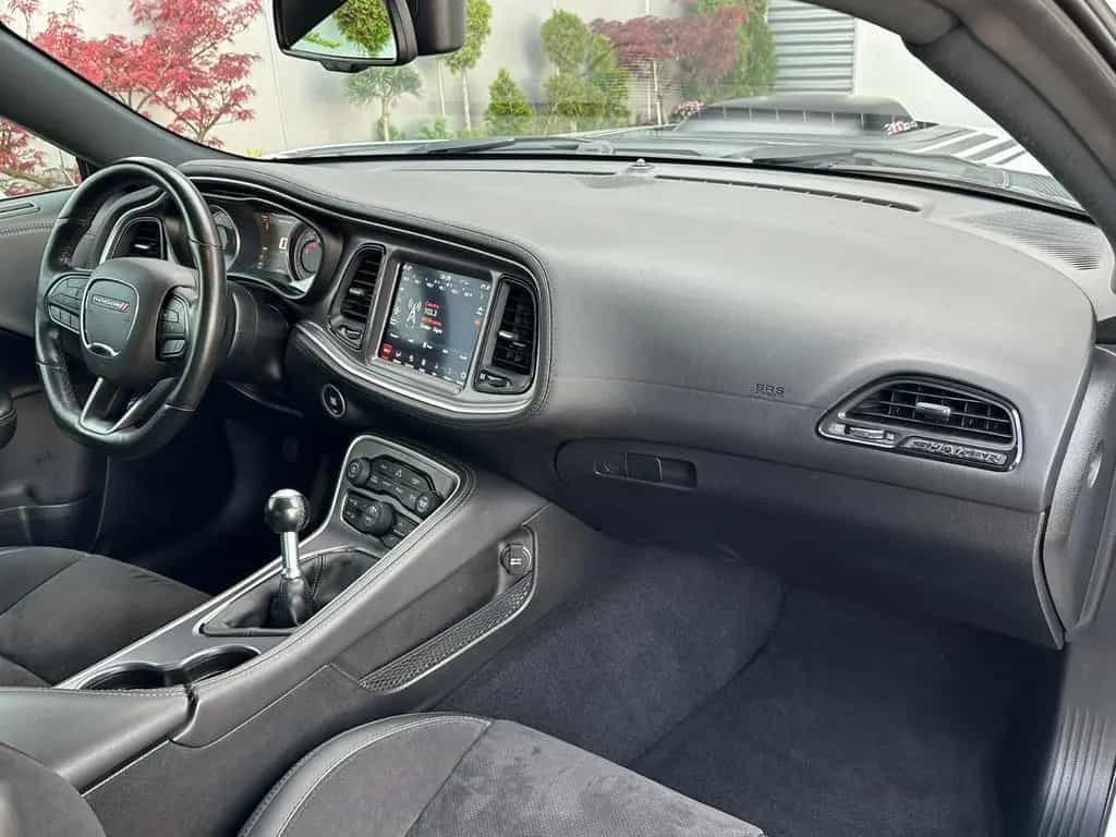 Dodge Challenger 6,4 SRT Shaker*Scat Pack*6.Gang*Leder 09/2020-photo-10