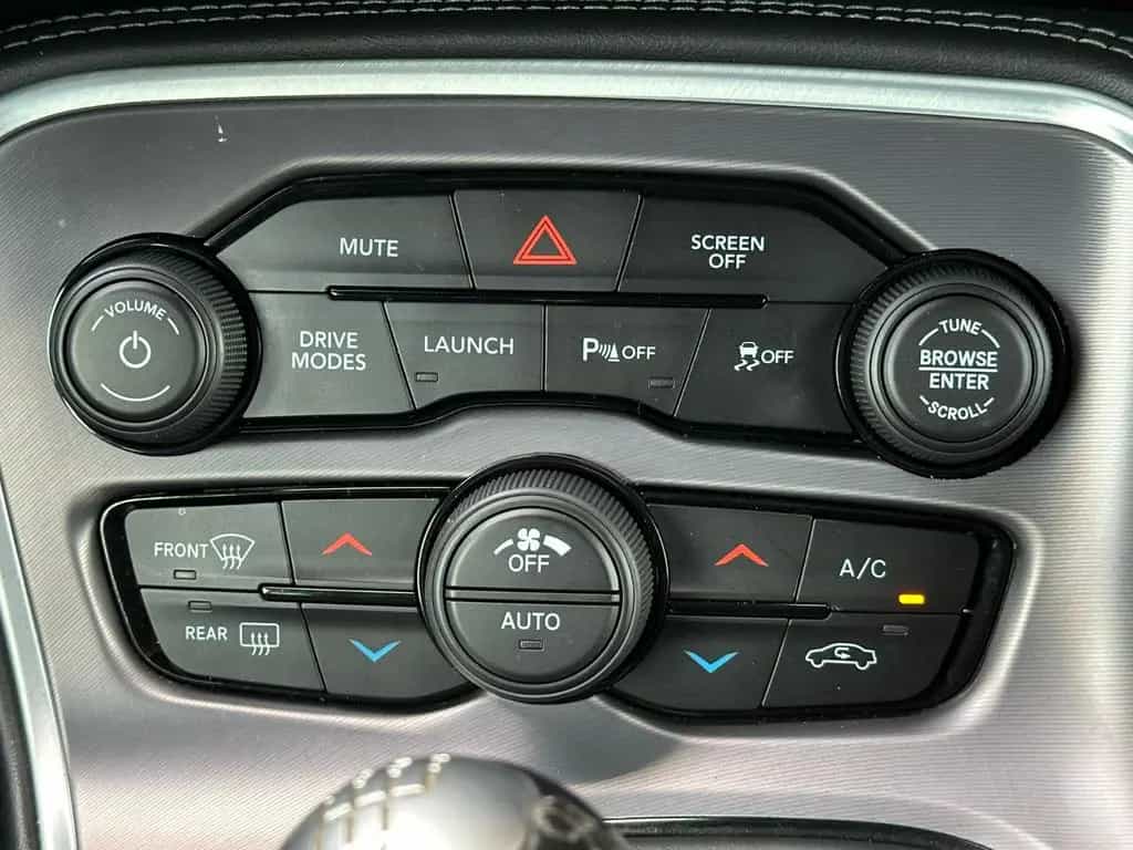 Dodge Challenger 6,4 SRT Shaker*Scat Pack*6.Gang*Leder 09/2020-photo-16